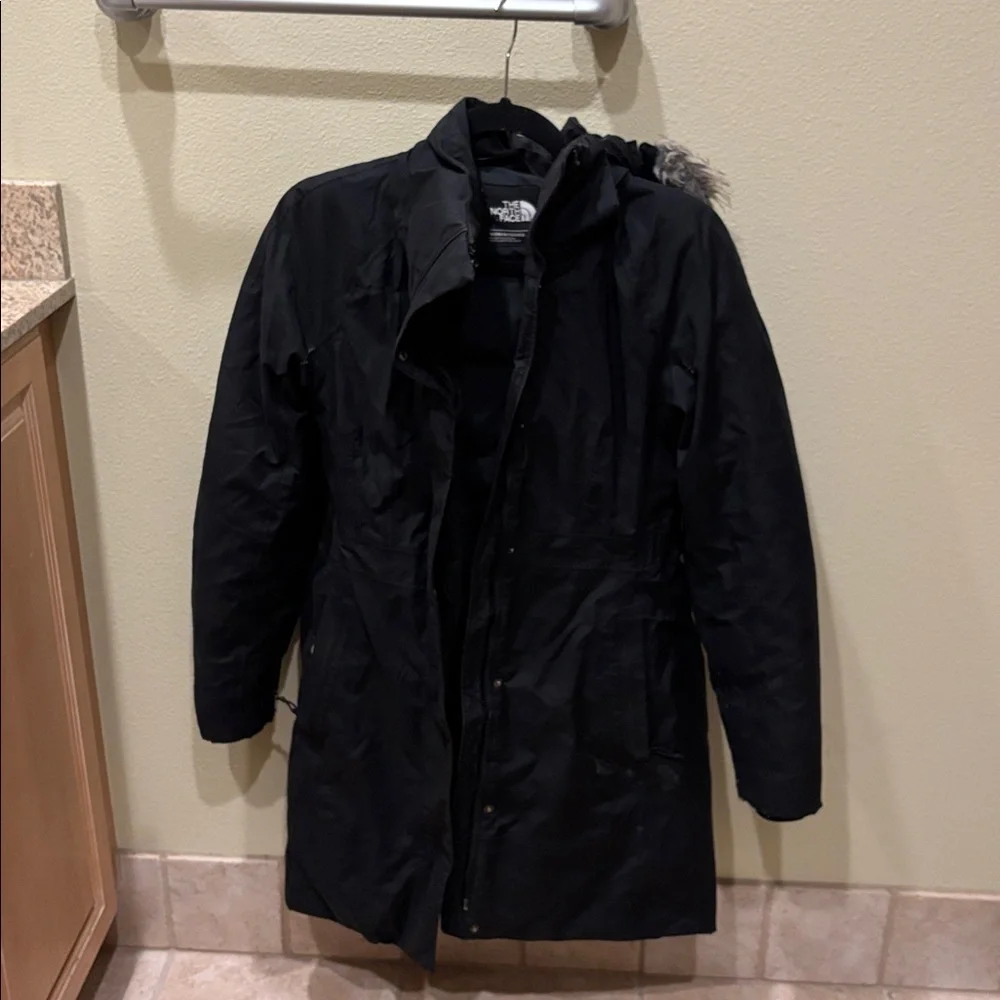 The North Face Woman's Black Performance Jacket
